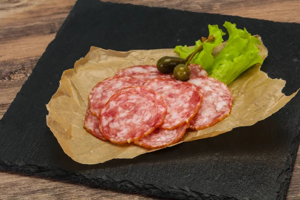 Saucisse Salchichon Espagnole Aux Feuilles Salade — Photo