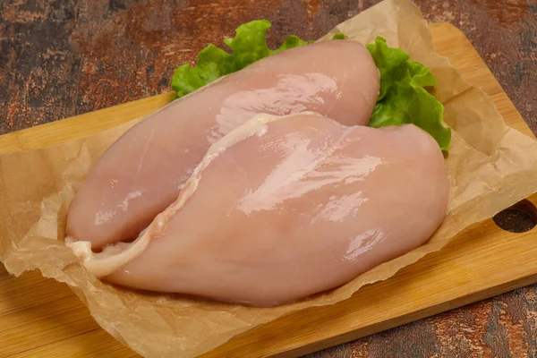 Çiğ Tavuk Göğsü Pişmeye Hazır — Stok fotoğraf
