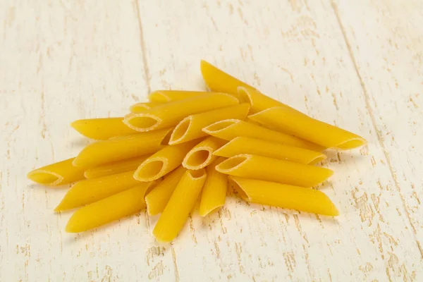 Massa Penne Crua Pronta Para Tigela — Fotografia de Stock