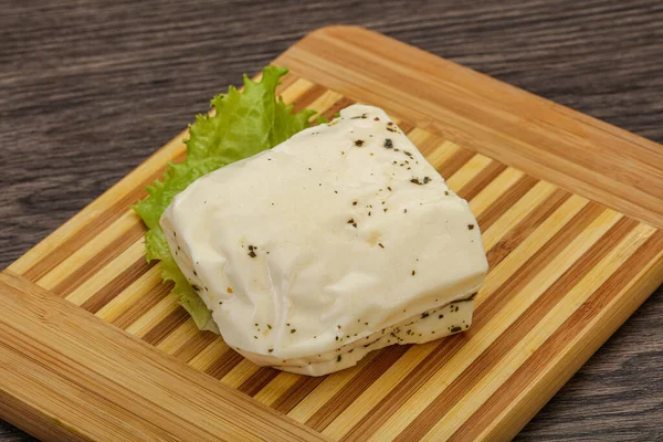 Queijo Grego Halloumi Com Hortelã Para Grelhar — Fotografia de Stock