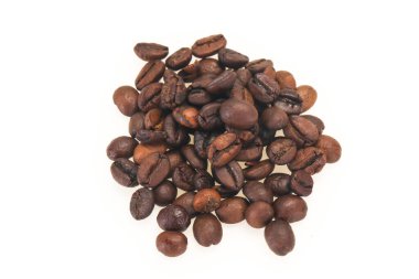 Pişirmeye hazır kahve çekirdekleri.