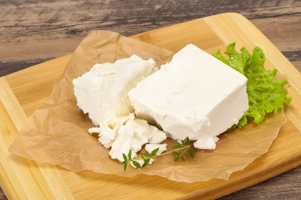 Feta Tradizionale Greca Formaggio Morbido Nel Piatto — Foto Stock