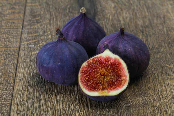 Reife Süße Frische Scheiben Geschnittene Feigenfrüchte — Stockfoto