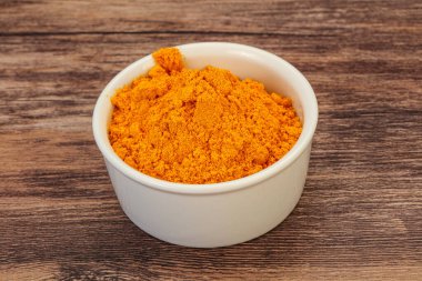 Tumerik - kâsede sokağa çıkma yasağı tozu