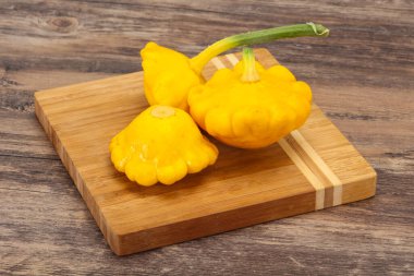 Taze veranda pişirmeye hazır.