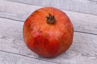 Olgun tatlı nar meyvesi.