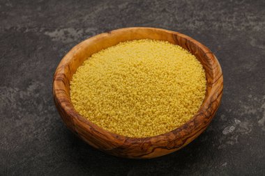 Yemek pişirmek için klozette çiğ öksürük yığını