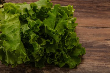 Vejetaryen mutfağı - Yeşil salata yığını yaprakları