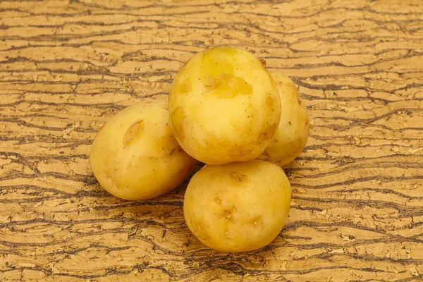 Genç Mevsimlik Patates Yığını Pişirmeye Hazır — Stok fotoğraf