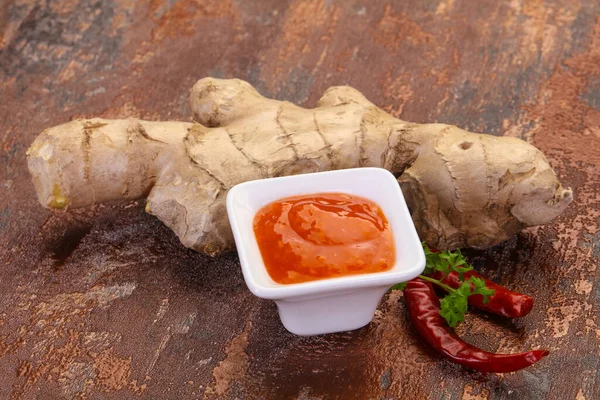 Zázvorová Chilli Omáčka Kořenem Pepřem — Stock fotografie