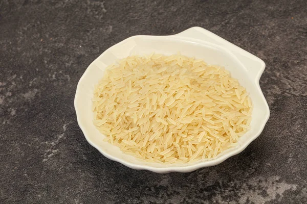 Nyers Indiai Basmati Rizs Tálban — Stock Fotó