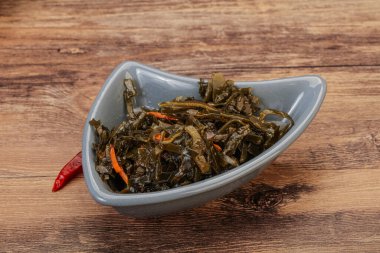 Havuçlu ve susamlı yosun kabağı.