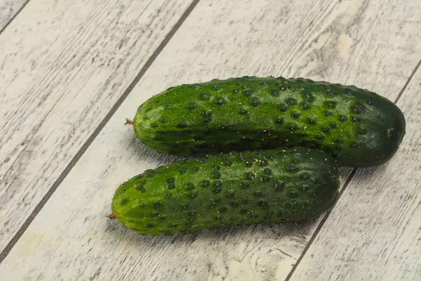 Rijp Verse Groene Twee Komkommers Klaar Voor Veganistisch — Stockfoto