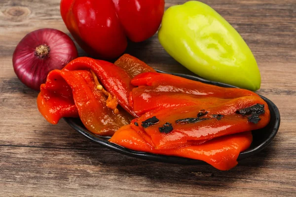 Peperoncino Rosso Marinato Forno Nella Ciotola — Foto Stock