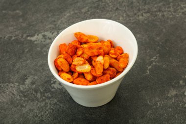 Baharatlı çerez kasede.