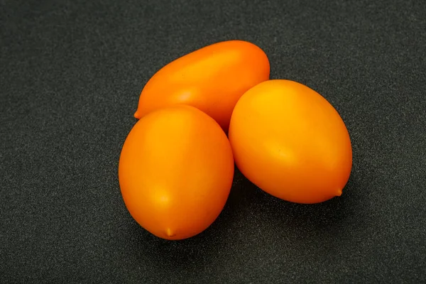 Poucos Amarelo Maduro Saboroso Tomates Legumes — Fotografia de Stock