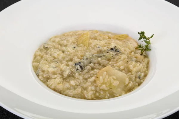 Armut Gorgonzola Peynirli Risotto — Stok fotoğraf