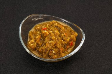 Kasede biberli yeşil baharatlı sos.