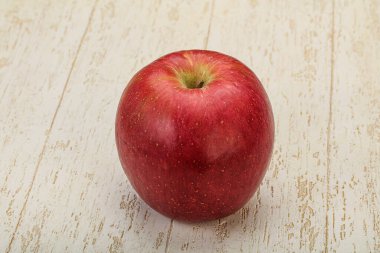 Bekar Kırmızı tatlı elma meyvesi
