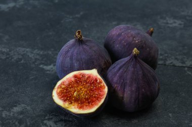 Taze taze taze incir meyvesi.