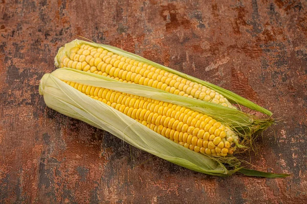 Vegan Cuisine Ripe Sweet Young Corn — Stock Photo, Image