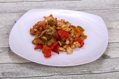 Asya mutfağı - Sebzeli kızarmış domuz eti