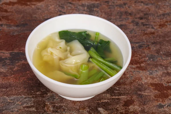 Asiatische Traditionelle Wonton Suppe Mit Kräutern Und Gewürzen — Stockfoto