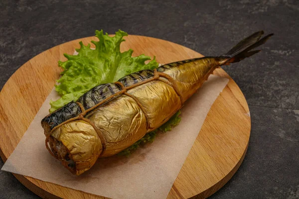 Gerookte Smakelijke Makreel Vis Snack Overboord — Stockfoto