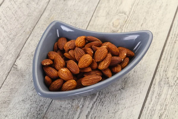 Almendras Montón Nueces Tazón —  Fotos de Stock