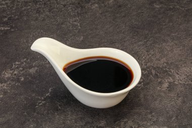 Asya mutfağı. Kasede soya sosu.