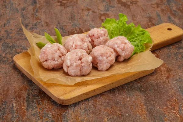 Hausgemachte Hackfleischbällchen Aus Rohem Schweinefleisch Bereit Zum Kochen — Stockfoto