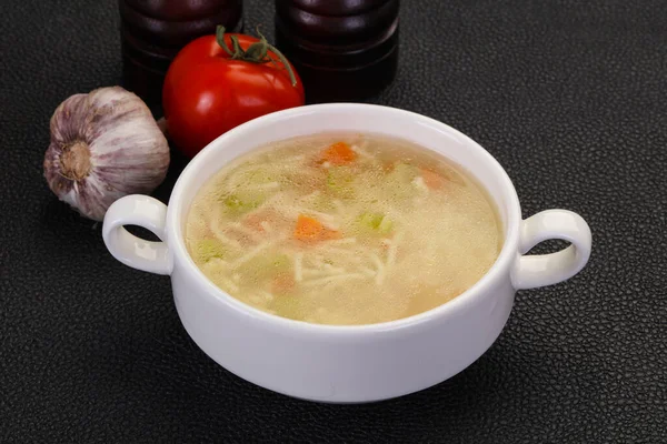 Hühnersuppe Mit Nudeln Karotten Und Sellerie — Stockfoto