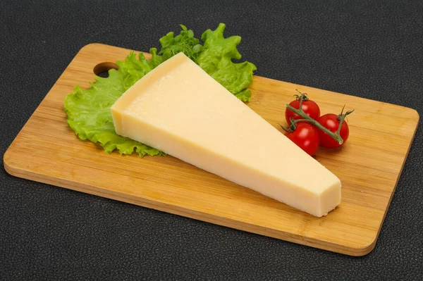 Salade Italienne Traditionnelle Parmesan Fromage Triangle Servi — Photo