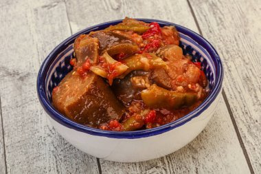 Kafkas vegan mutfağı - sebzeli ve baharatlı ajapsandali