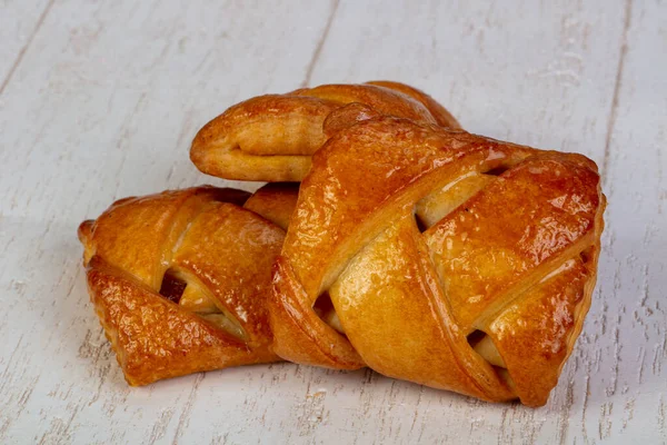 Heerlijk Bladerdeeg Strudel Met Jam — Stockfoto