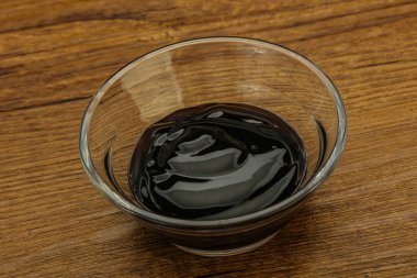 Asya mutfağı. Kasede geleneksel istiridye sosu.