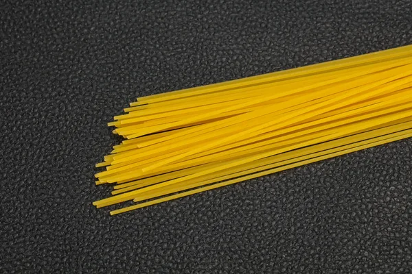 Trockene Rohe Spaghetti Bereit Für Bowling — Stockfoto