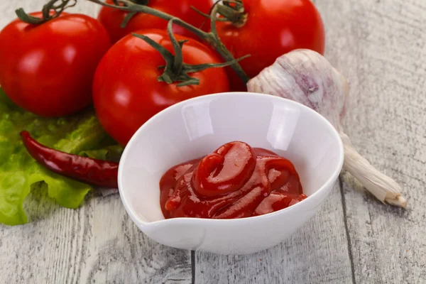 Salsa Ketchup Pomodoro Servita Pepe Aglio — Foto Stock