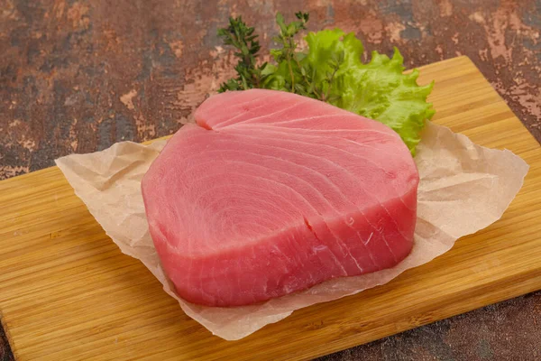 Surowy Stek Tuńczyka Gotowy Gotowania — Zdjęcie stockowe