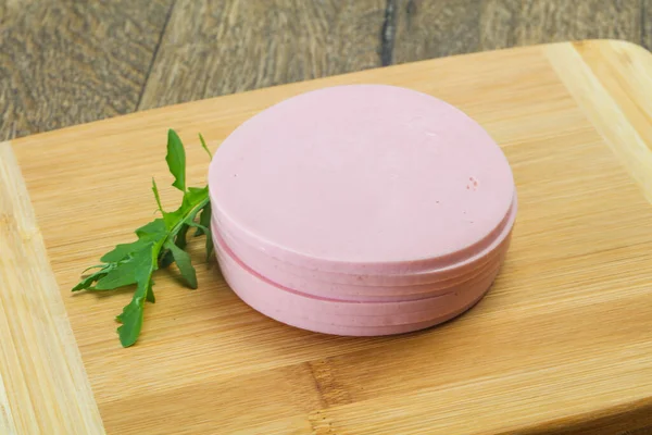 Sliced Sausage Wooden Board Served Rucola Salad — Stock Photo, Image