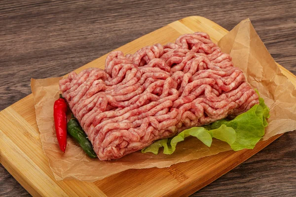 Carne Porco Picada Crua Para Cozinhar Tabuleiro — Fotografia de Stock