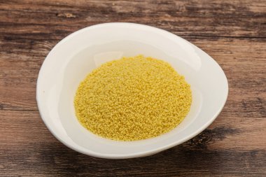 Yemek pişirmek için klozette çiğ öksürük yığını