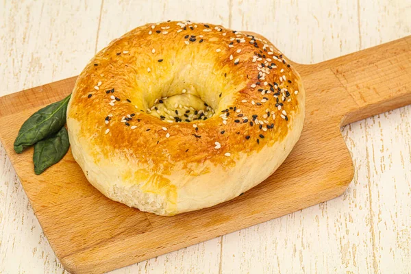 Hot Tasty Uzbek Flatbread Ready Snack — Stock Photo, Image