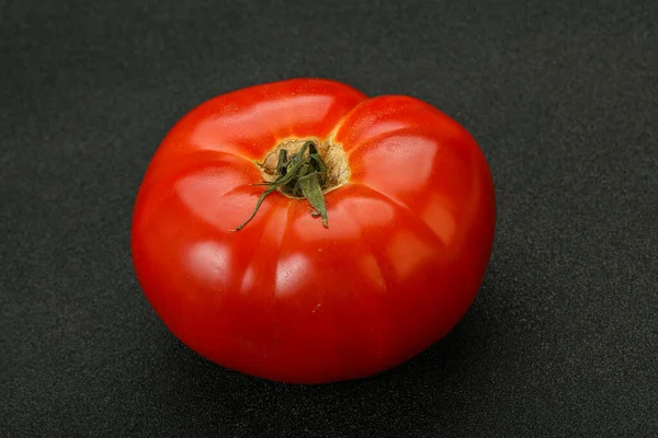 Grande Tomate Rouge Juteuse Mûre Pour Cuisson — Photo