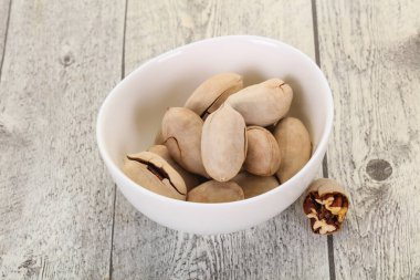 Fındık yığını kasede