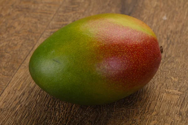 Süße Leckere Mango Über Holzhintergrund — Stockfoto