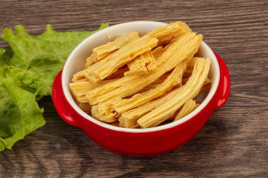 Kore kuşkonmazı (fuzhou) geleneksel salata kasede
