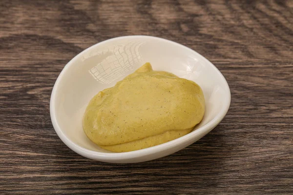 Dijon Mustard Saus Dalam Mangkuk — Stok Foto