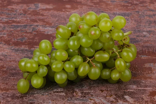 Söt Grön Druva Gren Över Bakgrund — Stockfoto