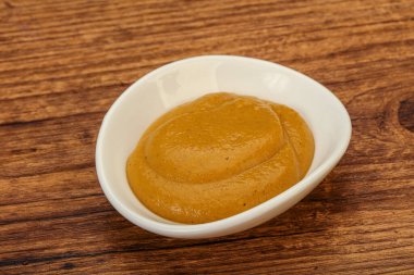 Kasede baharatlı hardal sosu